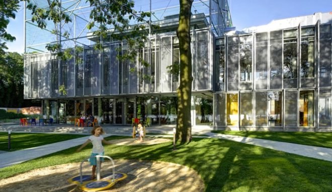 Pl.architekci, Fala Park, Poland, Brownfield reclamation, recreational center, daylight, brise-soleil, natural ventilation, green design, sustainable design, eco-design, Wilsztyn, Poland, rooftop tennis court