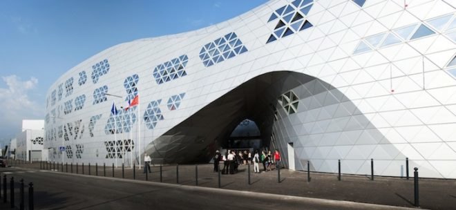 Fuksas Studio, Georges-Freche School of Hotel Management, anodized aluminum, solar power, photovoltaic panels, green design, sustainable design, eco-design, montpellier, france, mixed-use facility