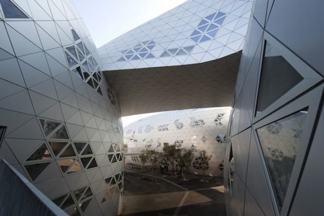 Fuksas Studio, Georges-Freche School of Hotel Management, anodized aluminum, solar power, photovoltaic panels, green design, sustainable design, eco-design, montpellier, france, mixed-use facility