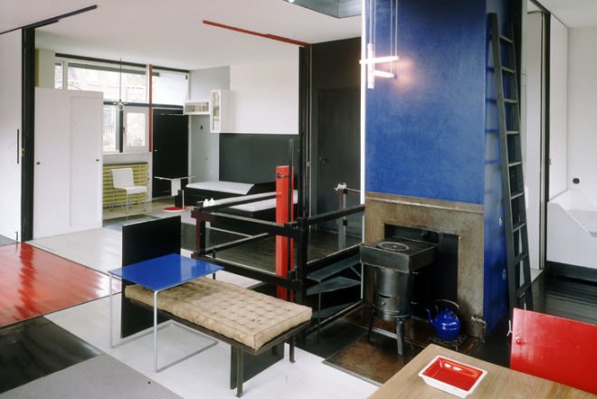 Rietveld Schröderhuis, Utrech, The Netherlands, Ana Lisa Alperovich, Piet Mondrian, Mrs. Truus Schröder-Schräder, Gerrit Rietveld, De Stijl's, Piet Mondrian, Red and Blue Chair, Dutch design, minimalistic, museum, UNESCO, opo-up furniture, sliding walls, cork floor, natural light, modern architecture, Architecture, Daylighting, Transforming Furniture