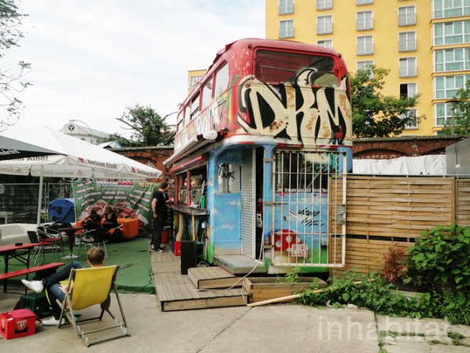 green design, eco design, sustainable design, hektikfood, double-decker bus, Berlin, Friedrichshain, vegan friendly restaurant Berlin, adaptive reuse
