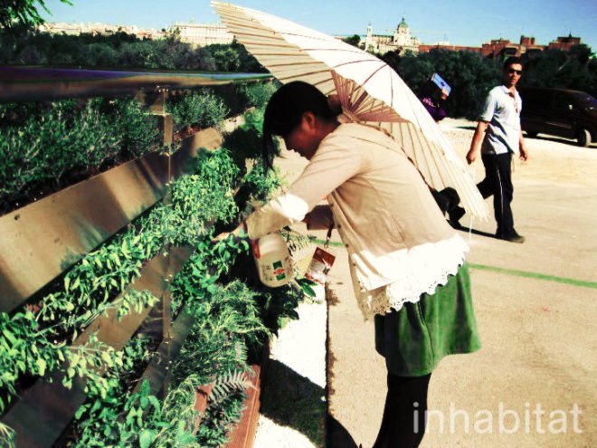 Japanese Omotanashi House at the 2012 European Solar Decathlon, Living Fence