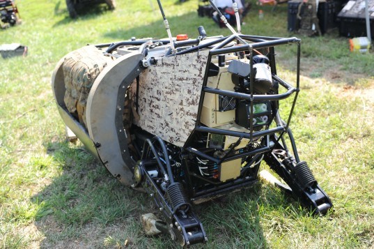 boston dynamics, darpa, Defense Advanced Research Projects Agency , usain bolt, cheetah, cheetah bot, robotics, robot, world's fastest man, big dog, legged squad support system, ls3, robotic pack mule, pack mule