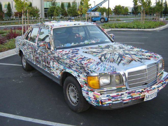 Mercedes Pens, the Pen Guy, dead pens, recycled pens, reclaimed art, eco art, costas schuler