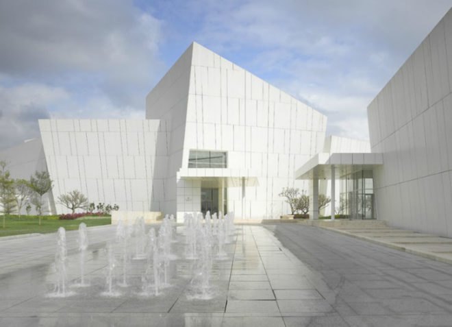 green design, eco design, sustainable design, Richard Meier & Partners, OCT Shenzhen Clubhouse, Shenzhen China, louvered facade, sustainable building