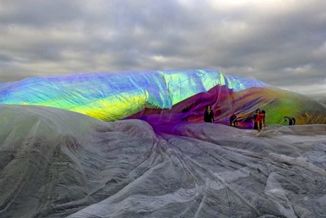 Poetic Cosmos of the Breath, solar dome, Tomas Saraceno, floating cities, utopia, architecture, green design, sustainable design, eco-design, art, temporary design