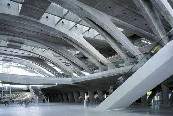 Santiago Calatrava, Oriente Station, Lisbon, Portugal, architecture, train station, transportation, canopy, dayligh