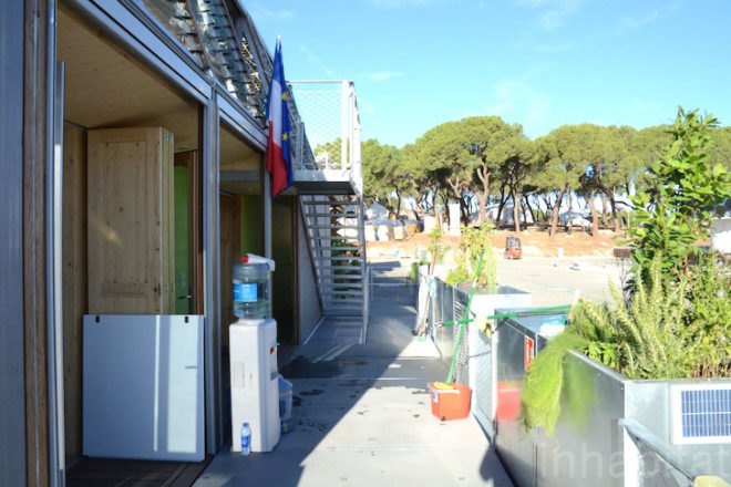 Team Rhône-Alpes, France, SDE 2012, Solar Decathlon Europe, Canopea, daylighting, modular design, urban design, green design, sustainable design, eco-design, villa solar, energy efficiency,