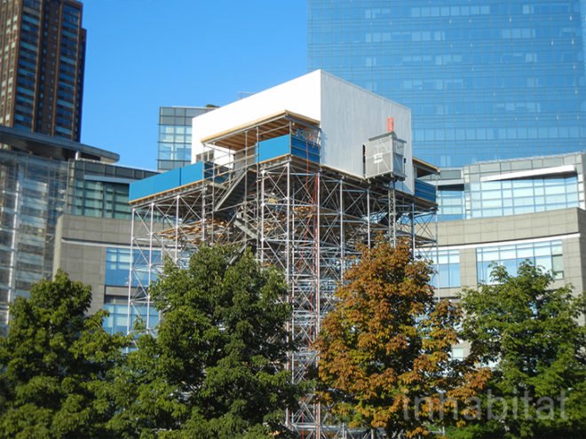 Art, art manhattan, art new york, art nyc, art upper west side, christopher columbus, Columbus Circle, columbus circle art, columbus circle news, discovering columbus, discovering columbus art, living room in columbus circle, Manhattan, modular space, nyc monument, pop-up art, pop-up space, public art fund, statue, tatzu nishi, tatzu nishi discovering columbus, temporary spaces, upper west side