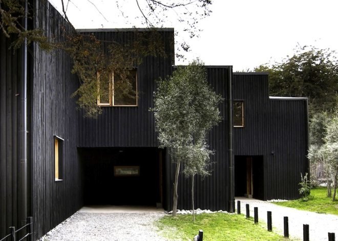 Seismic-safe, timber, Cypress, Estudio BaBO, Patagonia, Argentina, Norwegian construction, planning regulation, double-glazed windows, radiant floor, energy-efficiency, daylighting, natural ventilation, sustainable housing
