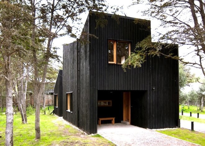 Seismic-safe, timber, Cypress, Estudio BaBO, Patagonia, Argentina, Norwegian construction, planning regulation, double-glazed windows, radiant floor, energy-efficiency, daylighting, natural ventilation, sustainable housing