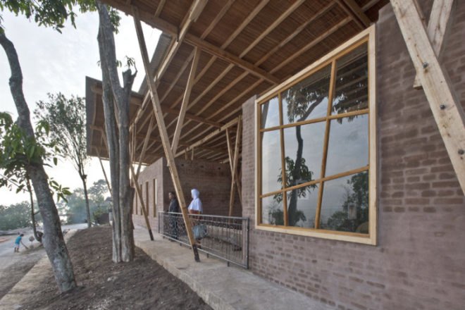 Cassia Co-op Training Centre, TYIN Tegnestue, cinnamon, humanitarian design, sumatra, earthquake resistant, local materials, training centre