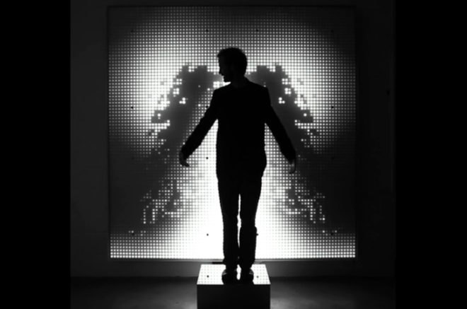 green design, eco design, sustainable design, LED sculpture, Victoria and Albert Museum, Cinimod Studio, Ice Angel, interactive LED installation, Angel WIngs
