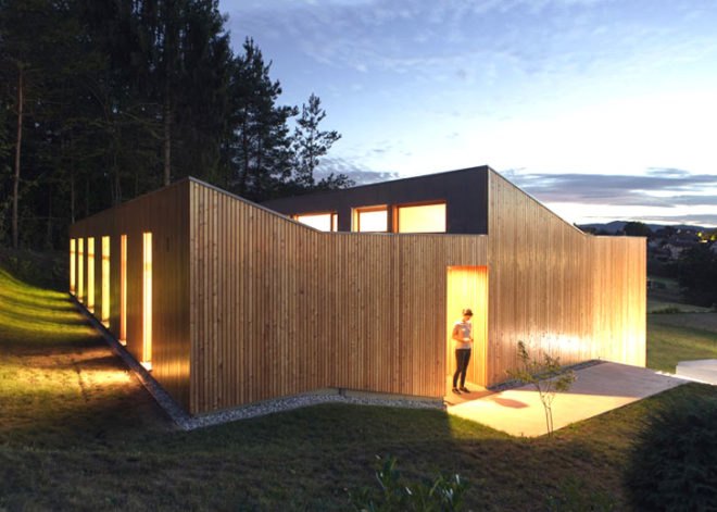 House MJ, Novo Mesto, Kombinat, Slovenia, clerestory, daylight, daylighting, green roof, architects, architecture, Blaž Kandus