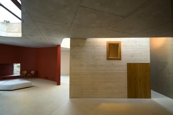 France, RIBA, christian pottgiesser architecturespossibles, pottgiesser architecturespossibles, green roof, tower home, converted orangery, green renovation, Maison L, France, bedroom towers, Manser Medal, 2012, green design, daylighting, sustainable design