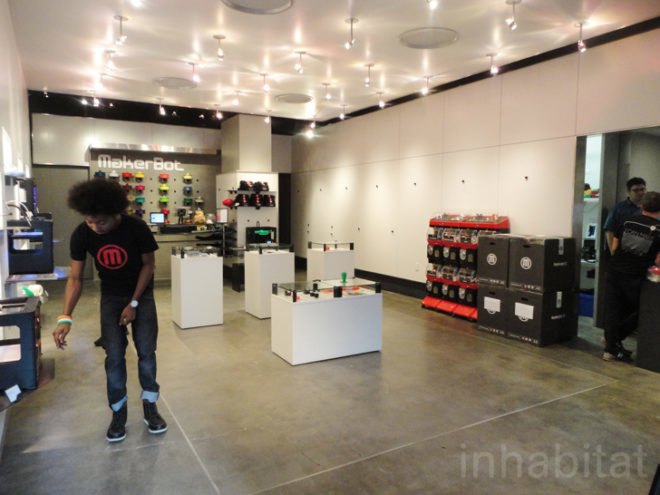green design, eco design, sustainable design, MakerBot Industries, 298 Mulberry Street, Makerbot store, 3d printing, MakerBot Replicator 2
