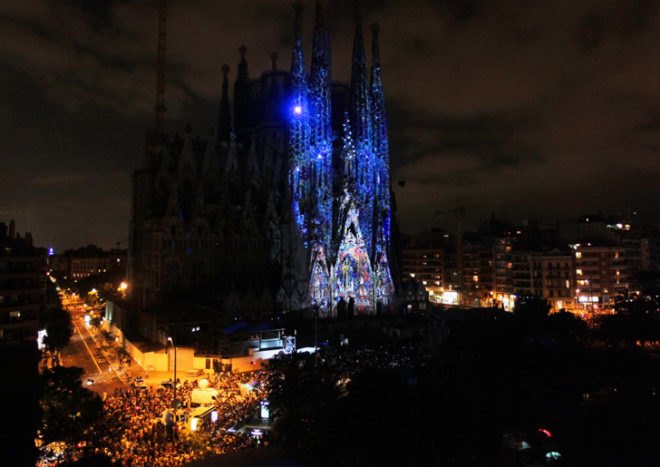 X-Agora Playback system, green design, eco design, sustainable design, Sagrada Familia, Moment Factory, Antoni Gaudi, Barcelona, Ode a la Vie, La Merce Festival, light installation