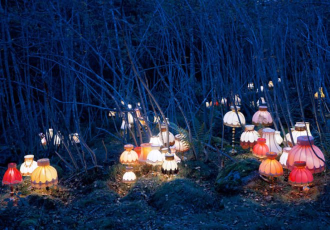 Rune Guneriussen, temporary installation, green art, sustainable artwork, nature art, everyday objects, recycled materials, repurposed objects, sustainable design, green design, light installation, land art