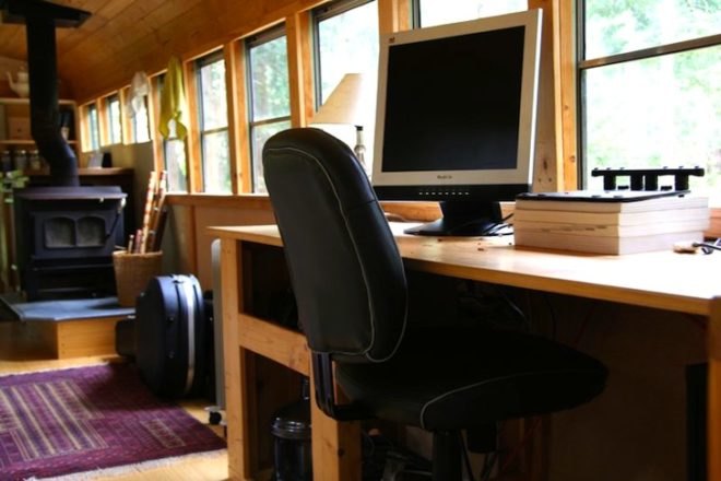 school bus conversion, architecture, green renovation, green design, sustainable design, eco-design, bus, wpi Creative, Cascades, USA, wood-fired stove, natural ventilation, mobile home