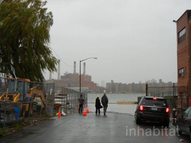 flooding brooklyn, brooklyn floods, brooklyn flooding, new york hurricane, hurricane sandy, sandy, sandy in brooklyn, frankenstorm, hurricane sandy flooding brooklyn, greenpoint flooding, is brooklyn flooded,