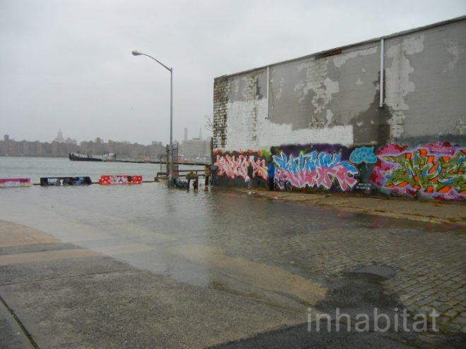 flooding brooklyn, brooklyn floods, brooklyn flooding, new york hurricane, hurricane sandy, sandy, sandy in brooklyn, frankenstorm, hurricane sandy flooding brooklyn, greenpoint flooding, is brooklyn flooded,