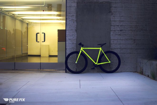 pure fix, pure fix bikes, glow in the dark bikes, kilo glow series, glowing bikes, night bikes, bikes for safe night riding