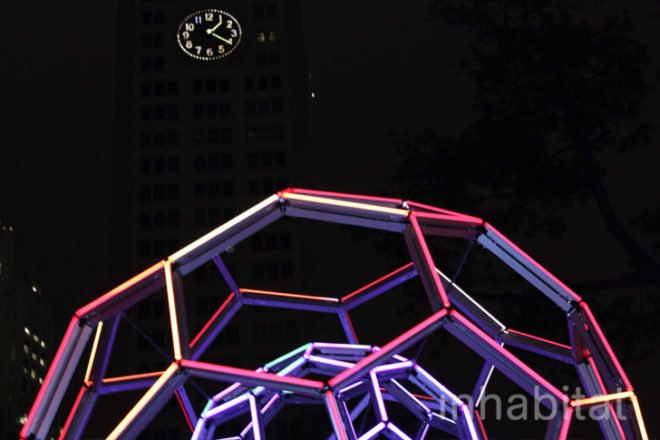 LED Art, led lights, LED tubes, leo villareal, light emitting diode, madison square park, LED light installation, light sculpture, madison square park, lit up art madison square park