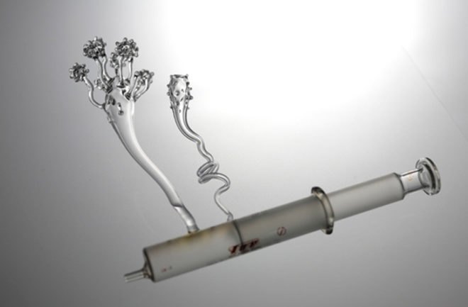 mika aoki, singing glass, sculpture, microscopic, artist, glass, blown glass