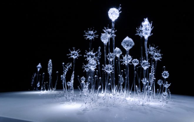 mika aoki, singing glass, sculpture, microscopic, artist, glass, blown glass