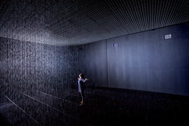 rain room, random international, barbican centre, weather installation, sustainable art, green art, interactive artwork