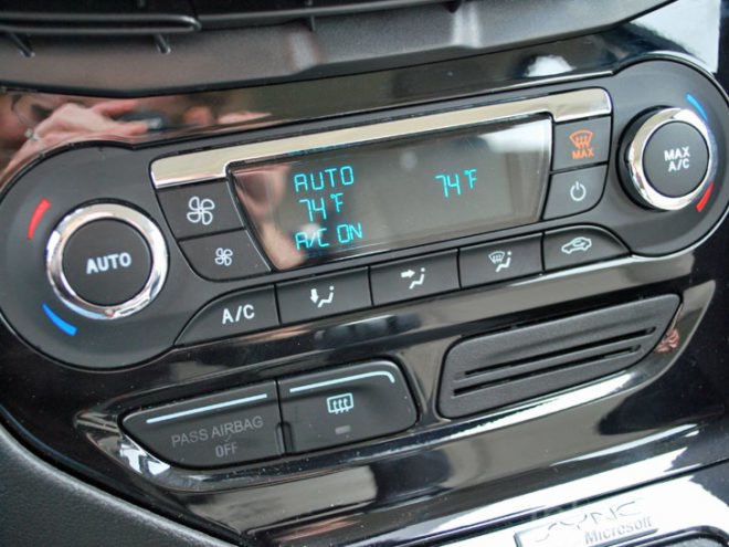 test drive, Ford Focus Electric, Ford, Focus Electric, electric car, green car, green transportation, sustainable transportation, Laura K. Cowan