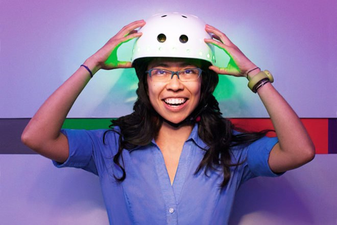 mindrider, helmet, eeg, safety, cycling, mit, arlene ducao, sustainable design, green design, mind reading helmet, green technology, cycling accessories, green fashion, sustainable style, led cycling gear