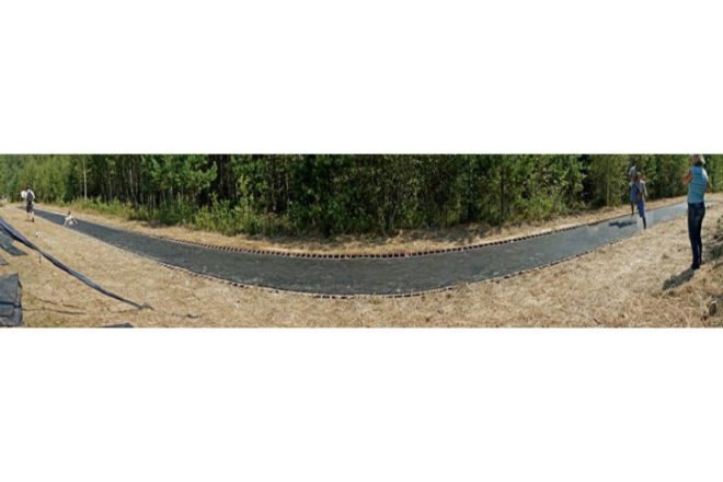Fast Track, Trampoline Sidewalk, Salto Architects, green commute, green transportation, archstoyanie festival, trampoline