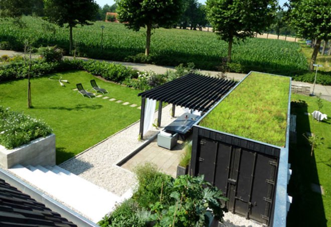 The Netherlands, Haarlo, Leijh Kappelhoff Seckel van den Doppelsteen Architecten, church, historic, renovation, residence, loft, God’s Loftstory, shipping container, green roof, garden