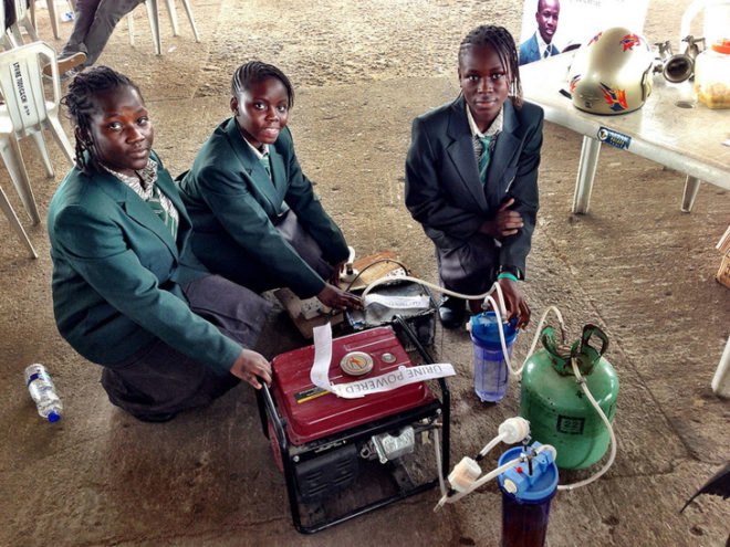 Duro-Aina Adebola, Akindele Abiola, Faleke Oluwatoyin, Bello Eniola, alternative energy, renewable energy, green design, eco design, sustainable design, Maker Faire Africa, pee power, urine generator, urine powered generator, urine power
