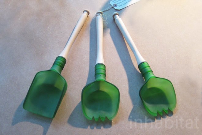 Michael Hannaford, Food Serving Utensils, Ana Lisa Alperovich, Co-oproduct, miy, Dutch Design Week, recycled glass bottles, DIY, Green Kitchen, Recycled Materials