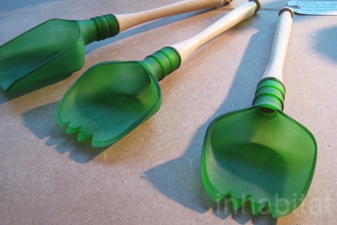 Michael Hannaford, Food Serving Utensils, Ana Lisa Alperovich, Co-oproduct, miy, Dutch Design Week, recycled glass bottles, DIY, Green Kitchen, Recycled Materials