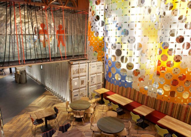 BuckleyGrayYeoman, Nando’s, Dundee, Scotland, Shipping Container, restaurant, historic building, industrial, cargotecture, Portuguese, chicken