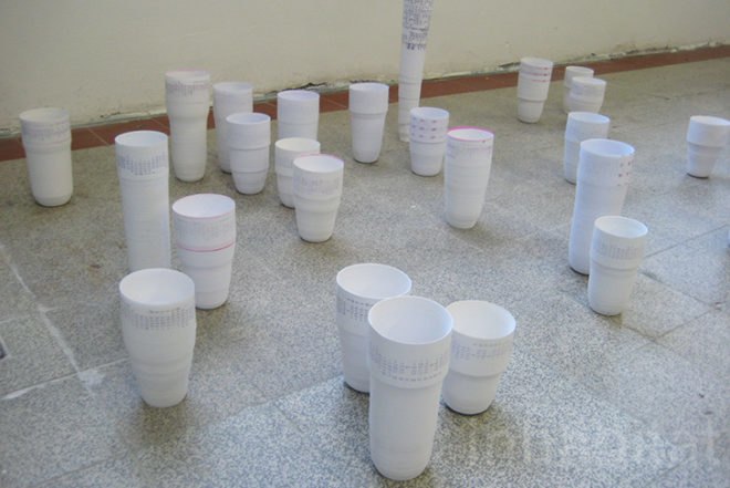 Noor Nuyten, Ana Lisa Alperovich, paper vase, Dutch Design week, Desk Role, recycled paper, desk accessories, Art, Green Products, Recycled Materials, Recycling / Compost