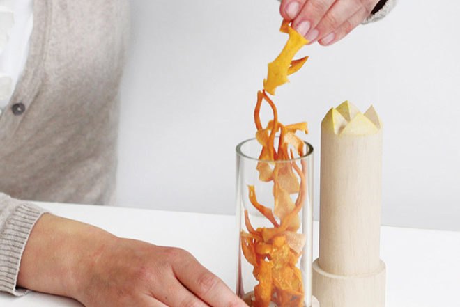 Rianne Koens, Design Academy of Eindhoven, Peelpride, dry fruit peels, food enhancer, Green Kitchen, Sustainable Food, Recycling / Compost,