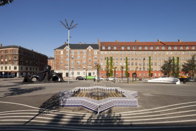 green design, eco design, sustainable design, Superkilen, Bjarke Ingles Group, Superflex, Topotek 1, outdoor museum, Copenhagen museum,
