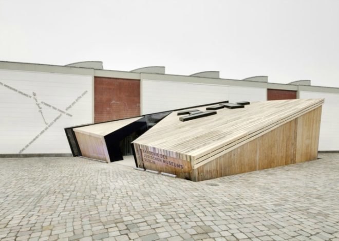 jewish museum berlin, daniel libeskind, renovation, sustainable design, green archtecture, timber construction
