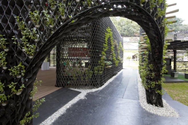 Wonder Wall Pavilion, WOW Architects, singapore archifest, zero waste pavilion, recycled materials, temporary pavilion