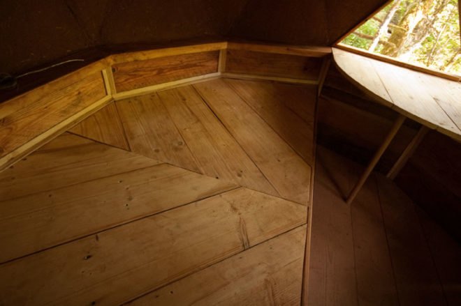 Geodesic Dome Cabin, Jeffrey the Natural Builder, dome cabins, eco cabin, green cabin, sustainable cabin, earthen plaster, earthen cabin, recycled materials cabin