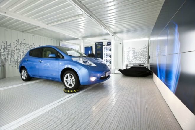 WhiteCrates, Nissan LEAF, mobile exhibitions, upcycled shipping containers, renovated containers, sustainable design, zero emissions, green architecture