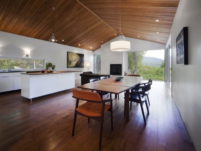 Bromont Residence, Blouin Tardif Architecture-Environnement, cabin, Quebec, Canada, natural materials, timber, daylighting, green design, sustainable design, eco design, minimize solar gain