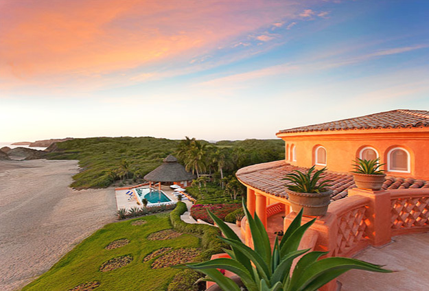 green design, eco design, sustainable design, eco luxury, eco travel, eco luxury travel, Cuixmala Resort, eco resorts mexico, Pacific Coast Mexico resorts, Sir James Goldsmith, ecological reserves Mexico, Turtle sanctuary