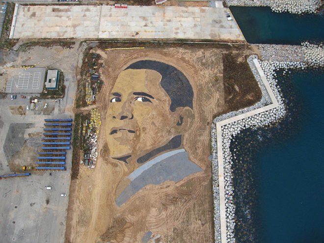 green design, eco design, sustainable design, Earth Art, Jorge Rodriguez-Gerada, Enric Miralles, President Obama, Obama portrait, obama mandala, giant obama portrait Barcelona, earth mandala, 350.org