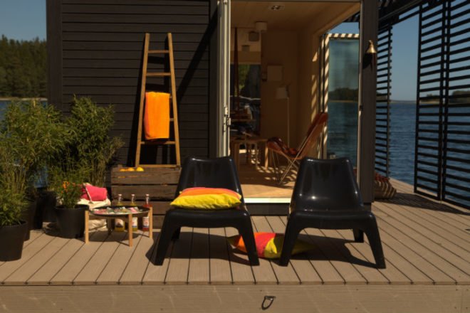 Kenjo Floating Guest House, floating house, prefab, prefab cabin, sweden, prefab floating cabin