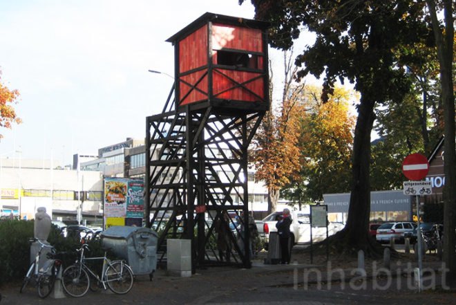 Joost van Bleiswijk, Kiki van Eijk, Urban Hunting Lodge, people watching, mirador, strijp, Eindhoven, Dutch Design Week, watercolor, trompe-l'œil, Ana Lisa Alperovich, Architecture, social design, Green Design Events, art